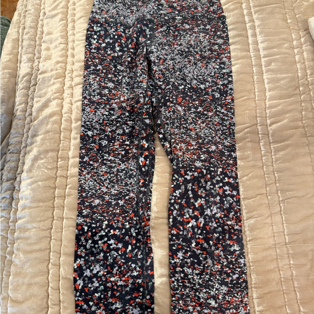 Lululemon Women’s Align Pant 23” size 6 like new